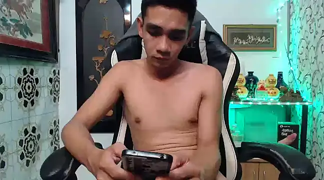 Snapshot of asianmaster27 chatting on January 2025 06:41:02 AM asianmaster27 online show from January 2025 06:41:02 AM