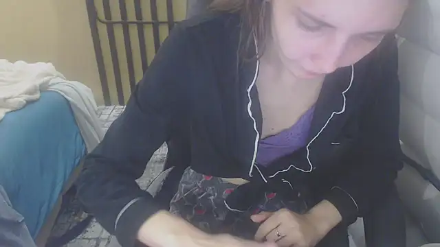 Laco-cO online show from November 2025 05:01:02 PM