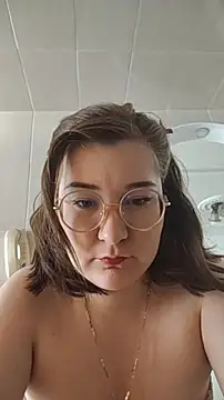 Snapshot of HunnyyLove chatting on October 2025 02:59:02 PM HunnyyLove online show from October 2025 02:59:02 PM