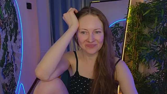 Snapshot of freya_nilsson chatting on December 2024 06:59:01 PM freya nilsson online show from December 2024 06:59:01 PM