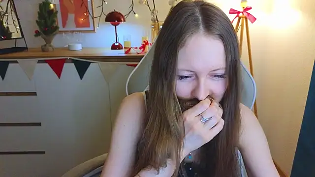 Snapshot of freya_nilsson chatting on January 2025 12:29:01 PM freya nilsson online show from January 2025 12:29:01 PM