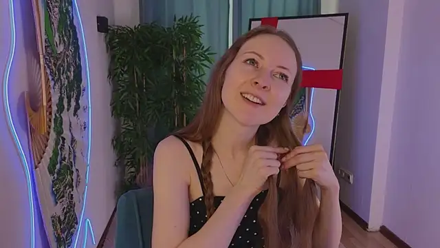 Snapshot of freya_nilsson chatting on January 2025 09:22:02 AM freya nilsson online show from January 2025 09:22:02 AM