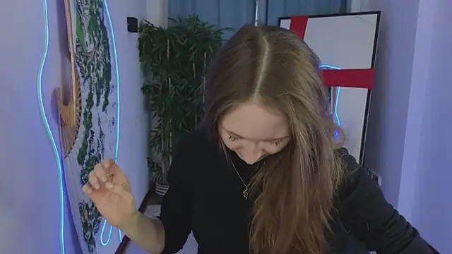 Snapshot of freya_nilsson chatting on January 2025 09:36:02 AM freya nilsson online show from January 2025 09:36:02 AM