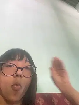 Snapshot of Karmakuro chatting on September 2025 04:50:01 PM Karmakuro online show from September 2025 04:50:01 PM