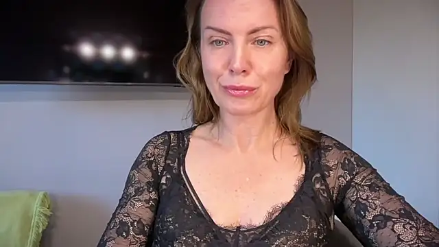 RachellAmazing online show from September 2025 02:21:01 PM