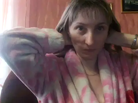 Biddy Alana online show from December 2024 09:01:01 AM