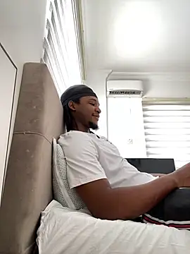 finefinance online show from November 2025 07:00:01 AM