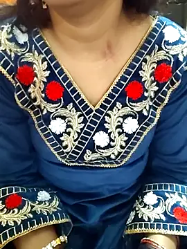 Diya 143 online show from February 2026 07:10:01 PM