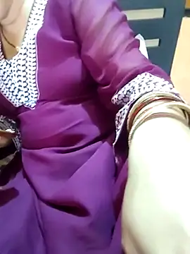 Diya 143 online show from July 2026 06:41:01 AM