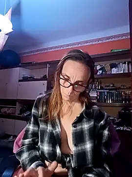 Dettybitch40 online show from November 2025 07:59:01 PM