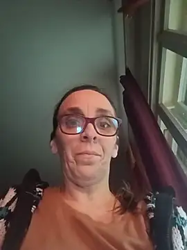 Dettybitch40 online show from December 2025 01:15:01 PM