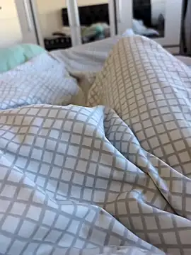 Snapshot of jungerbummser23 chatting on October 2025 10:19:02 AM jungerbummser23 online show from October 2025 10:19:02 AM