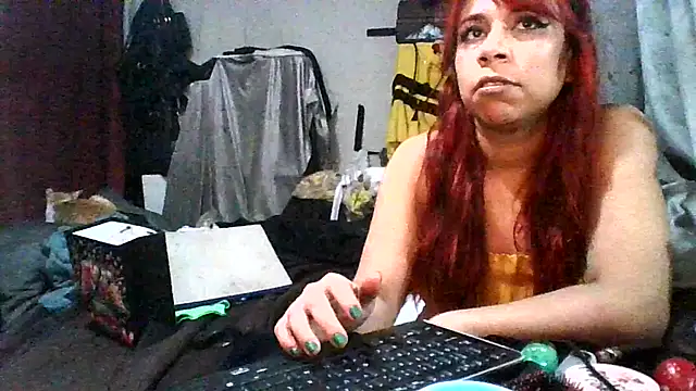 Shelzy420 online show from March 2026 04:05:01 AM