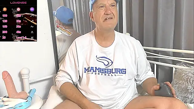 Snapshot of openminddaddy chatting on February 2025 05:56:01 AM openminddaddy online show from February 2025 05:56:01 AM