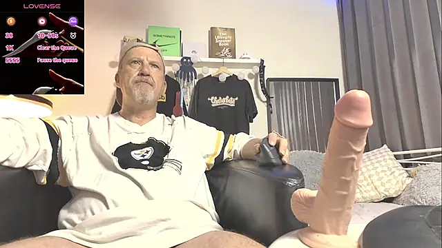 Snapshot of openminddaddy chatting on March 2025 03:37:02 AM openminddaddy online show from March 2025 03:37:02 AM