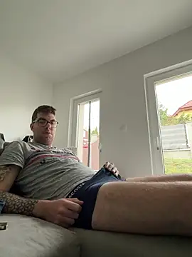 asiandeuutschepaar online show from March 2026 07:31:02 AM