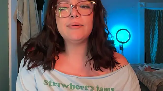 nativepumpkin95 online show from November 2025 06:16:02 AM