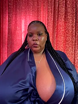 Michyboldy online show from October 2025 05:40:01 AM