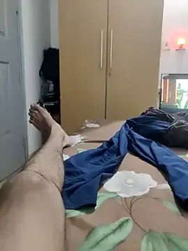 Snapshot of OutboundAbove chatting on March 2025 01:42:02 PM OutboundAbove online show from March 2025 01:42:02 PM