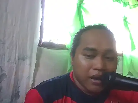 Snapshot of bettina_love chatting on May 2026 04:54:01 AM bettina love online show from May 2026 04:54:01 AM