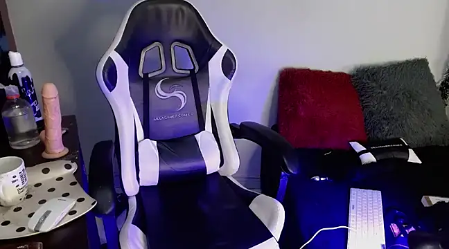 Snapshot of Ardat_Lili69 chatting on January 2025 07:59:02 PM Ardat Lili69 online show from January 2025 07:59:02 PM