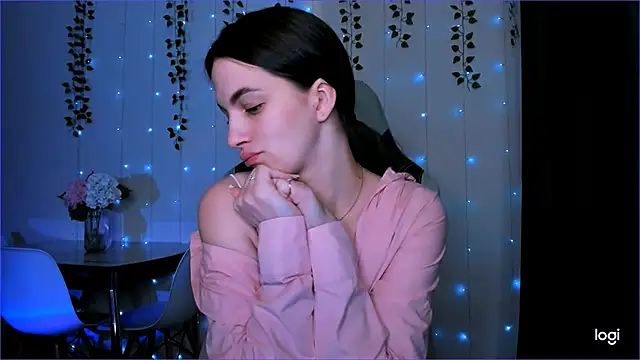 KarlaSim online show from February 2025 12:38:02 AM