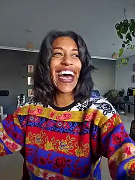 Snapshot of Goldenlace chatting on December 2024 01:53:02 PM Goldenlace online show from December 2024 01:53:02 PM