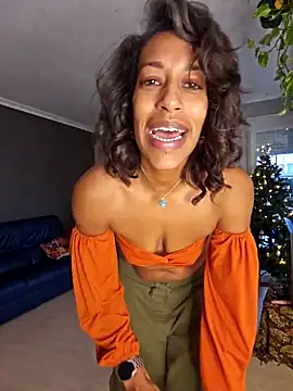 Goldenlace online show from December 2025 09:27:02 AM