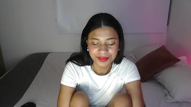 dark enchantress  online show from March 2025 03:37:02 AM