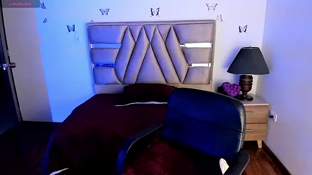 cristie ortiz online show from February 2025 03:45:02 AM