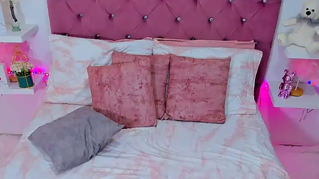 JanneCarter online show from March 2025 06:59:02 PM