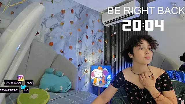 Katemoss70 online show from November 2025 12:26:01 PM