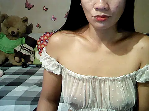 Mia Rein online show from March 2026 02:25:01 AM