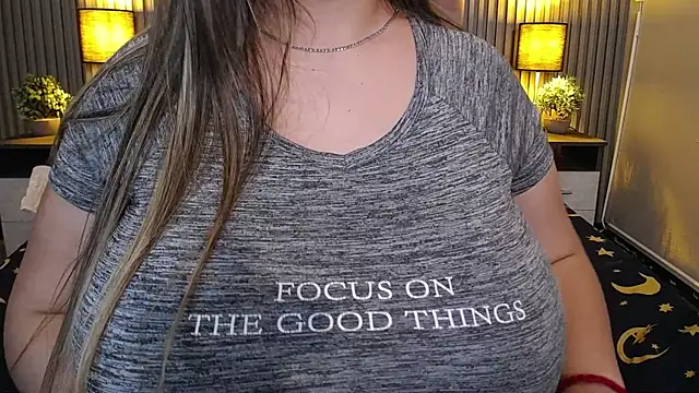 Snapshot of dafne_hss chatting on December 2024 05:11:01 PM dafne hss online show from December 2024 05:11:01 PM