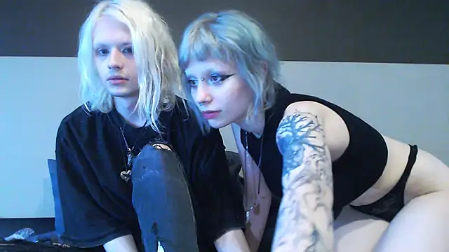 Snapshot of Alien_Bella chatting on January 2025 11:13:02 AM Alien Bella online show from January 2025 11:13:02 AM