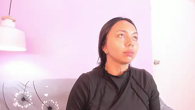 miss soffi  online show from July 2026 12:18:02 PM