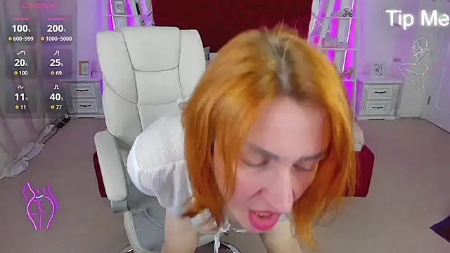 Kamilla Hot online show from April 2026 05:34:01 PM