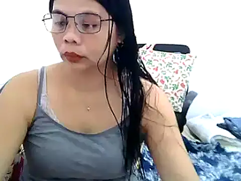 Snapshot of pinay_milfxx chatting on January 2025 12:25:02 AM pinay milfxx online show from January 2025 12:25:02 AM