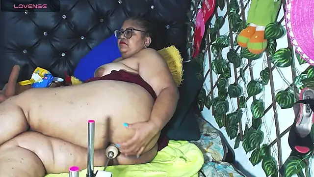 mature beautiful online show from March 2025 08:42:02 PM