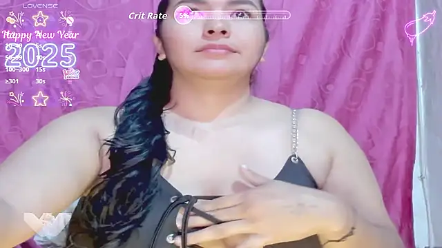 Snapshot of sophiie_93 chatting on November 2025 04:32:02 PM sophiie 93 online show from November 2025 04:32:02 PM