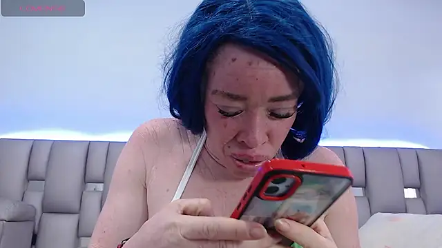 Kittywhiteass online show from January 2026 03:03:01 PM