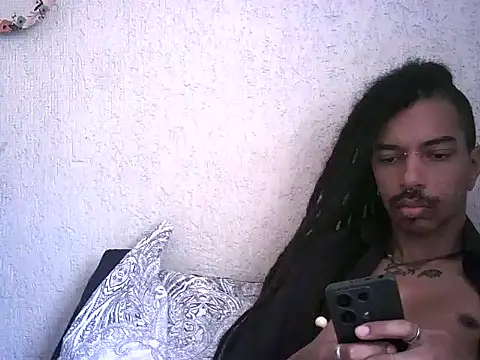 DarkSlim666 online show from January 2026 04:00:01 PM