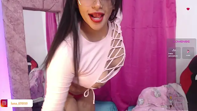 Julia 7 online show from January 2025 05:19:02 AM