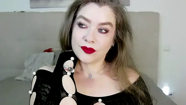 PetersEmily online show from February 2025 02:01:01 PM