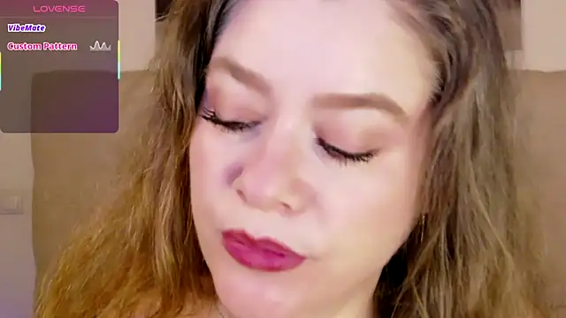 PetersEmily online show from May 2026 10:04:02 PM
