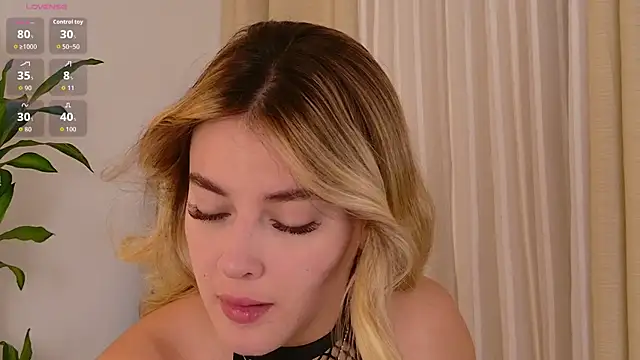 Snapshot of Assh_lee_ chatting on July 2026 02:36:02 PM Assh lee online show from July 2026 02:36:02 PM