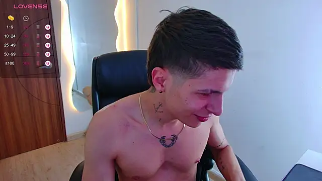 harrisoncuper online show from December 2024 10:45:01 PM