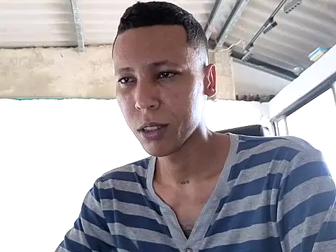 Snapshot of EL-CHICLE-TV chatting on October 2025 04:17:02 PM EL-CHICLE-TV online show from October 2025 04:17:02 PM