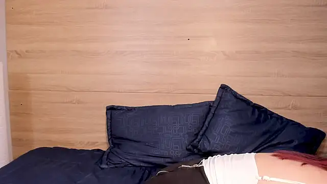 madelaine blosson online show from February 2026 12:23:02 PM