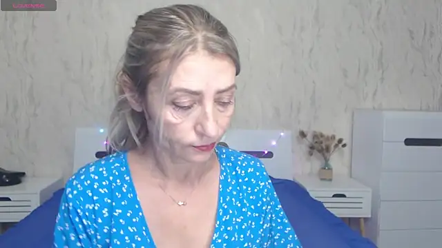 ZoeGrant online show from January 2025 06:23:01 PM